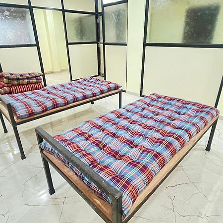 Shree Swami Samarth Pg Rooms For Boys Solapur Exteriör bild