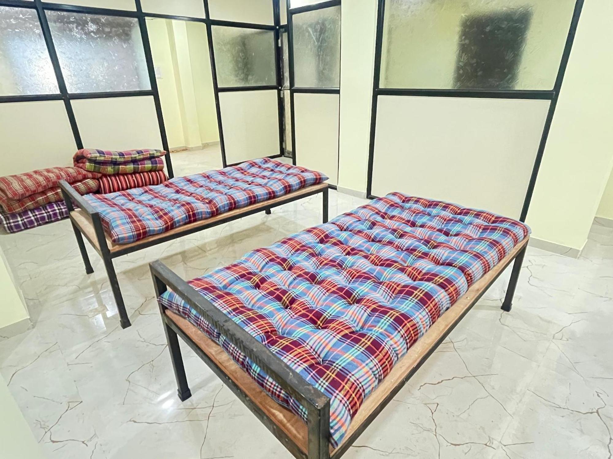 Shree Swami Samarth Pg Rooms For Boys Solapur Exteriör bild