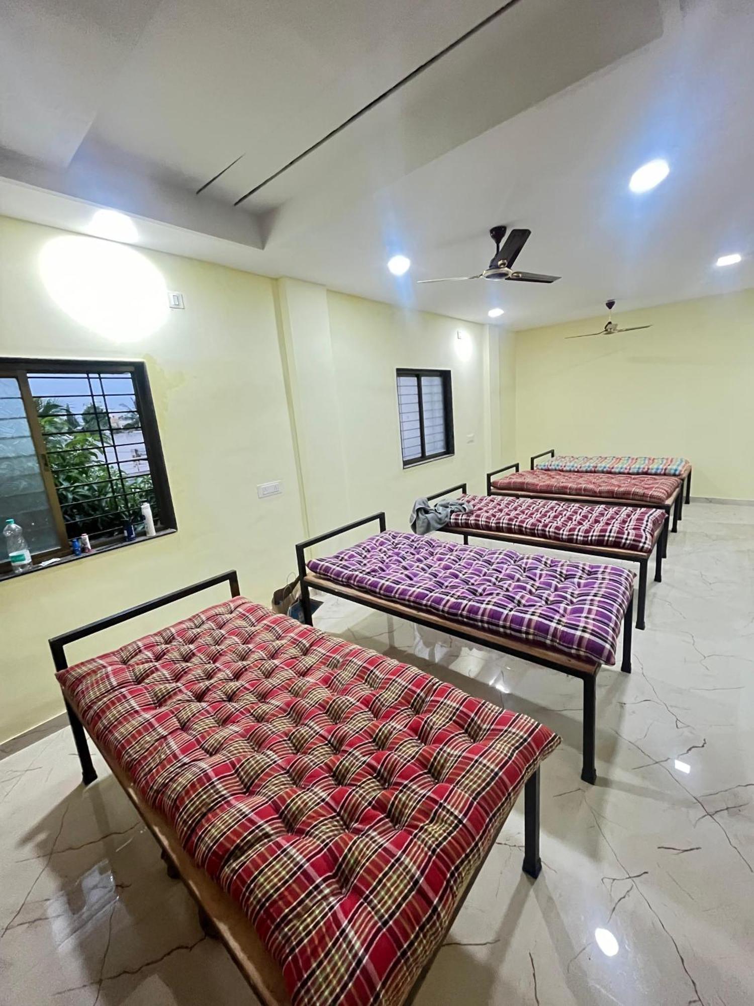 Shree Swami Samarth Pg Rooms For Boys Solapur Exteriör bild